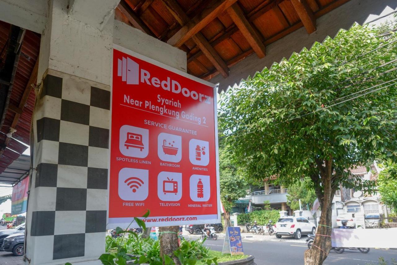 Reddoorz Syariah Near Plengkung Gading 2 Hotell Yogyakarta Exteriör bild