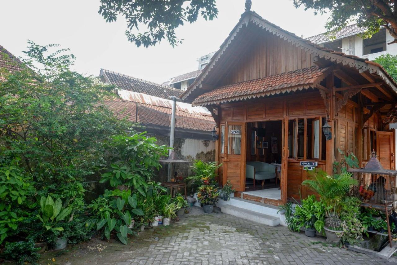 Reddoorz Syariah Near Plengkung Gading 2 Hotell Yogyakarta Exteriör bild